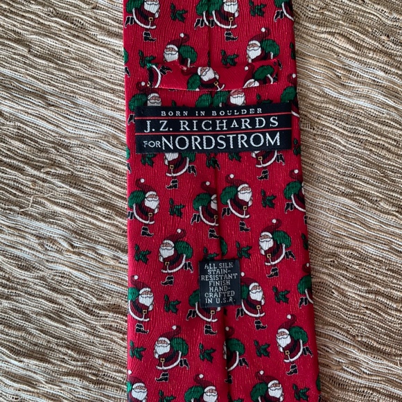 Christmas Tie - Picture 4 of 5